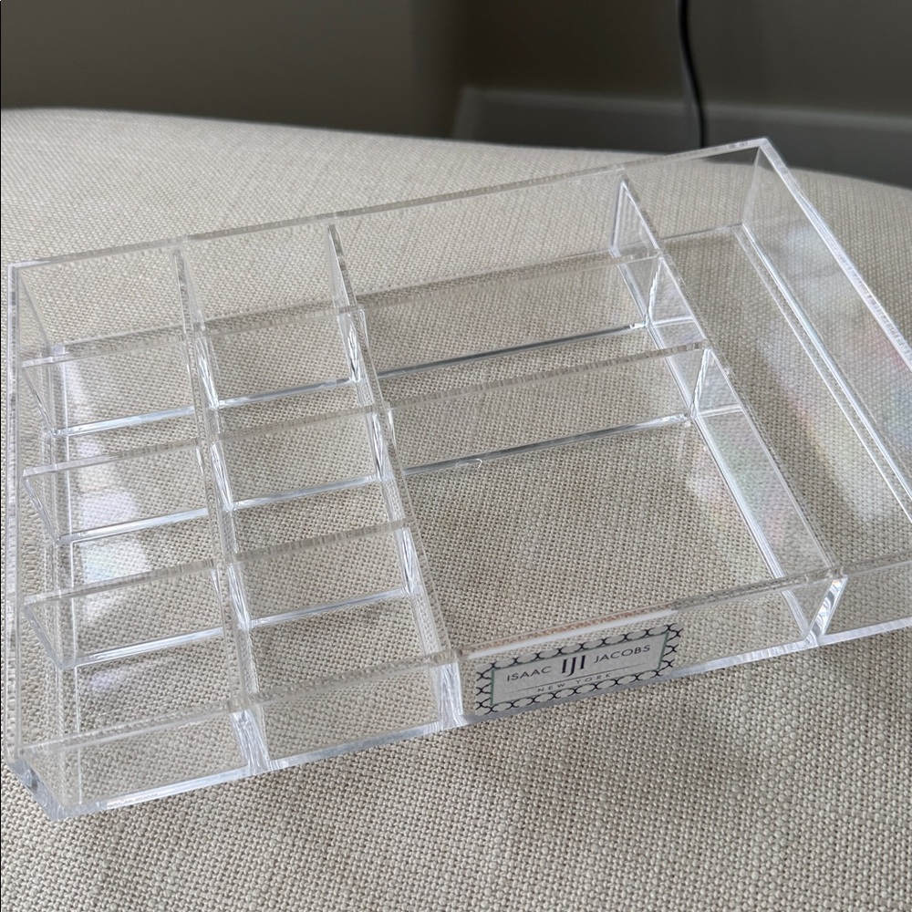 Clear Acrylic Makeup Organizer -9 x 6 x 1.5 inches